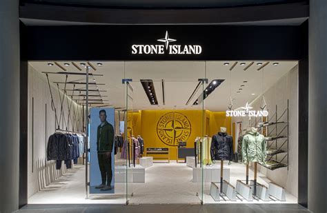 stone island roermond